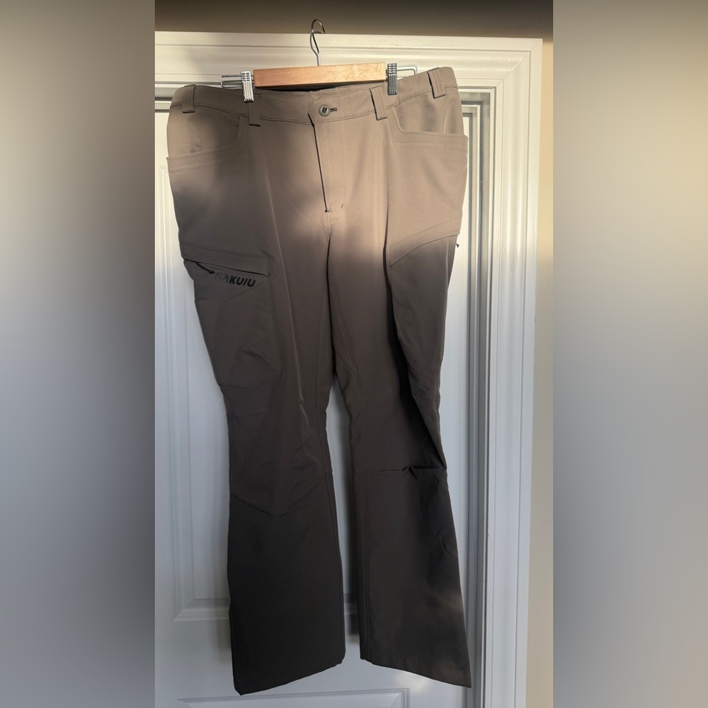 KUIU Men's Khaki Cargo Pants.
